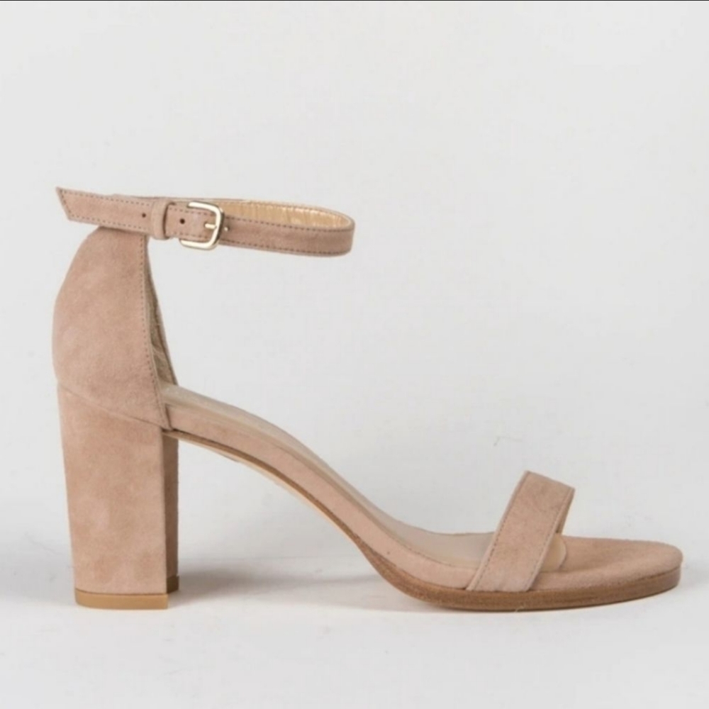 NWT Vince Camuto Women's Natural Beige Suede Open Toe Block Block Heels …